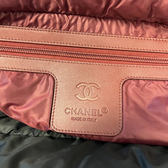 Coco Cocoon Handbag Tote Bag - Picture 2 of 12